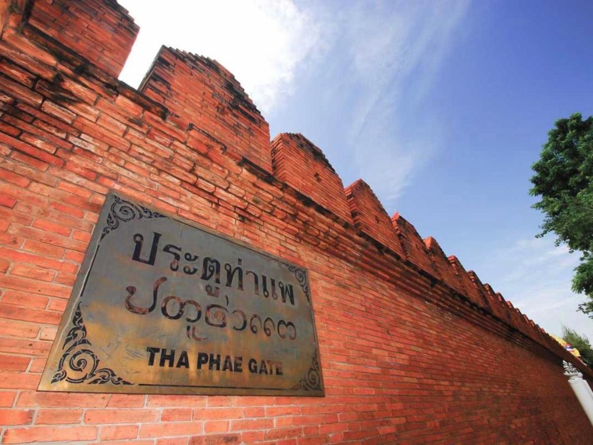 Newnormal Hotel Chiang Mai Zewnętrze zdjęcie
