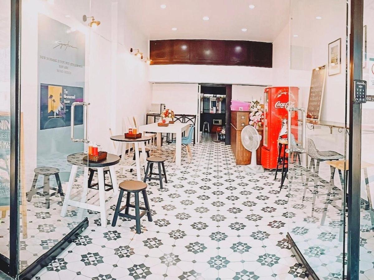 Newnormal Hotel Chiang Mai Zewnętrze zdjęcie
