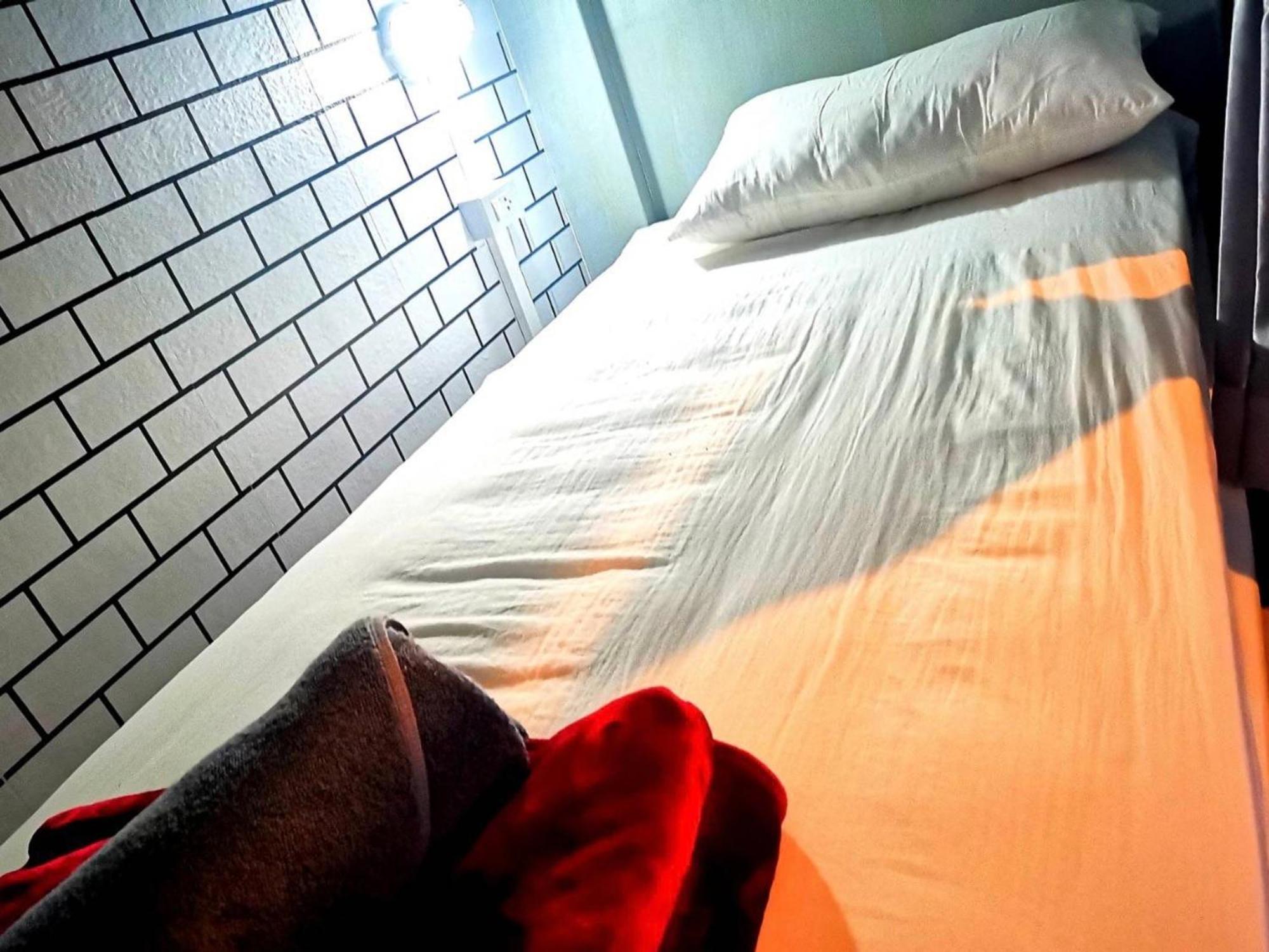 Newnormal Hotel Chiang Mai Pokój zdjęcie